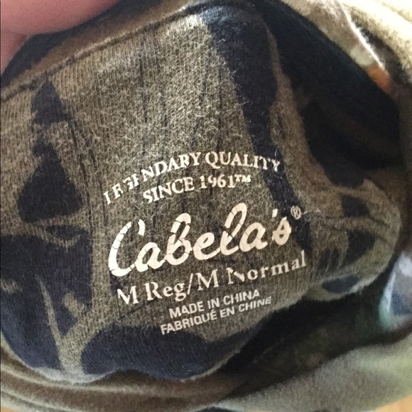 2 hoodies Cabelas/Port Authority - Picture 3 of 6